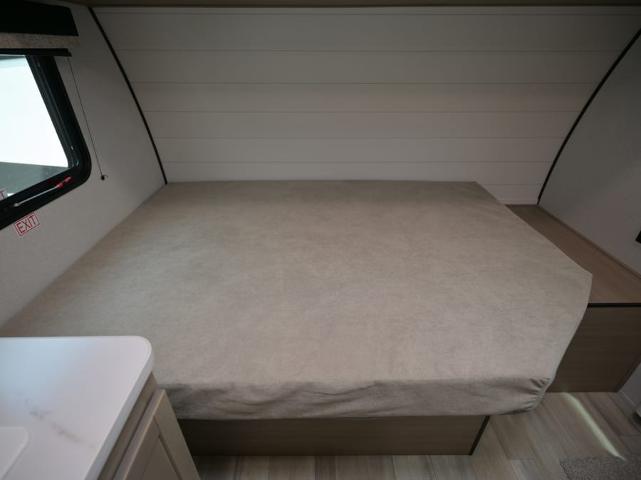 2026 Jayco PROWLER LYNX — engine compartment view