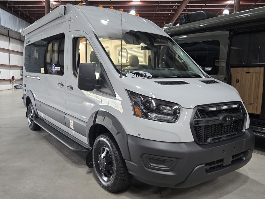 2027 Thor Motor Coach TALAVERA