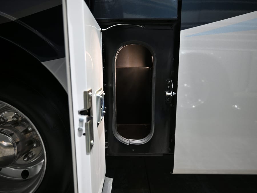 2026 Fleetwood BOUNDER — photo 46 view