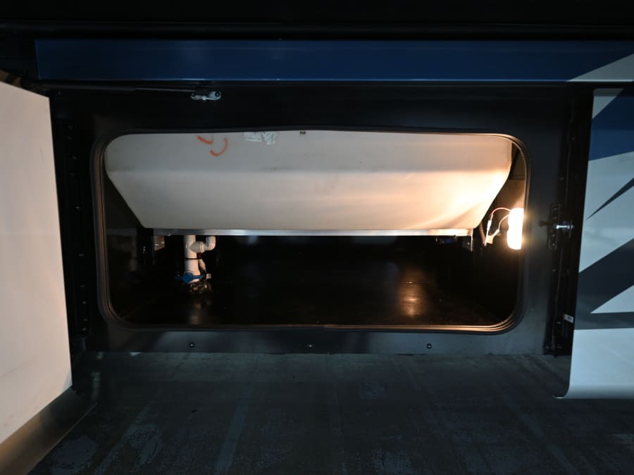 2026 Fleetwood BOUNDER — photo 49 view