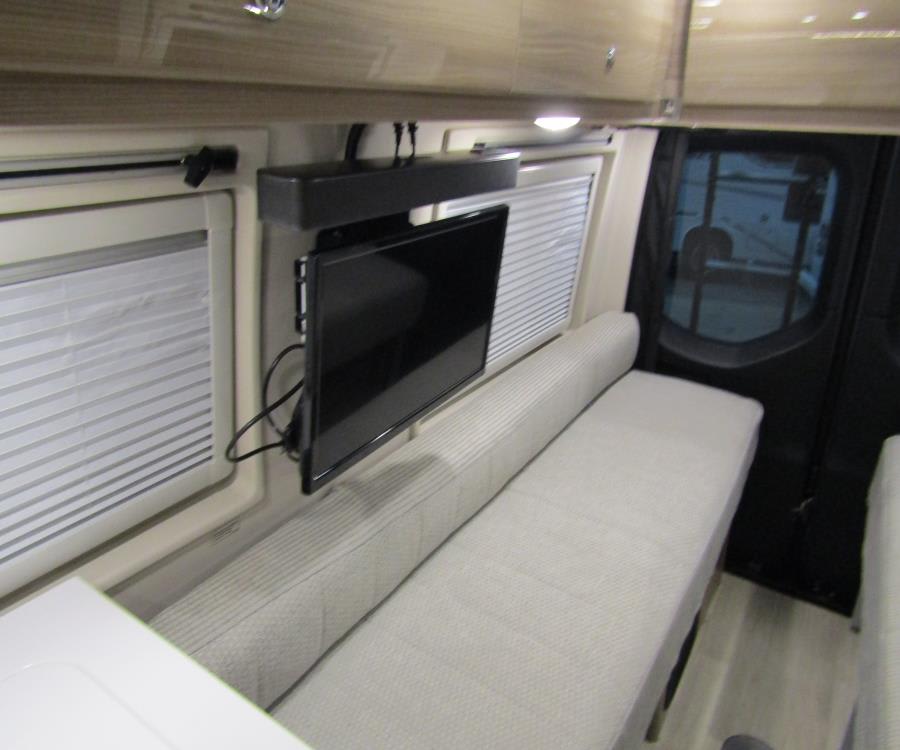 2022 Winnebago BOLDT — photo 10 view