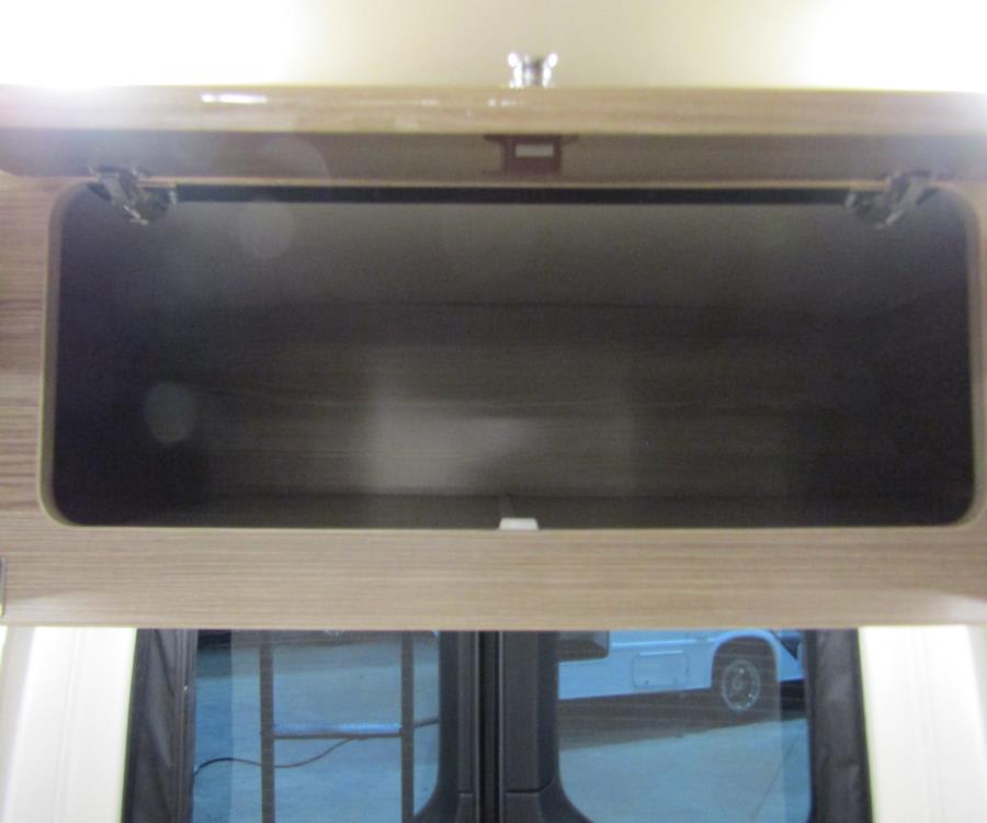 2022 Winnebago BOLDT — photo 18 view