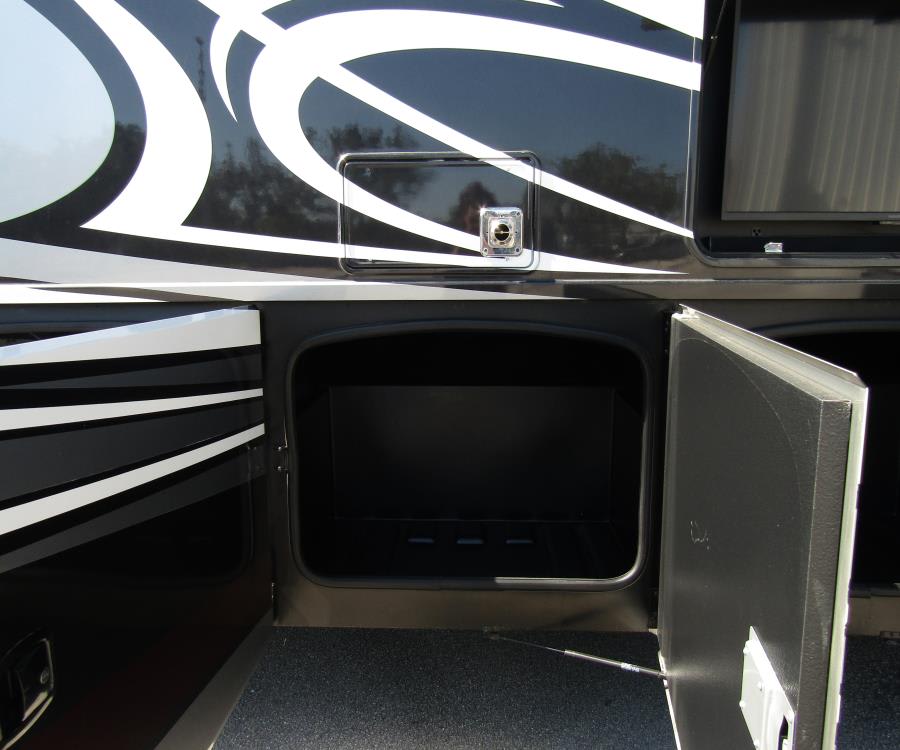 2023 Thor Motor Coach PASADENA — photo 30 view