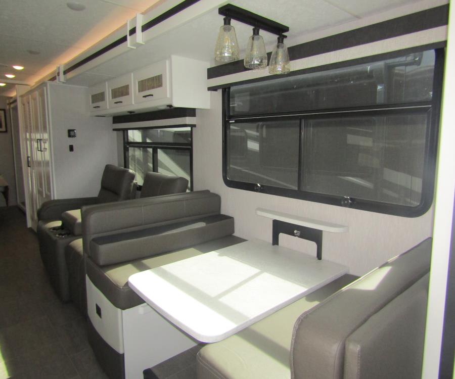 2024 Coachmen ENCORE — photo 9 view