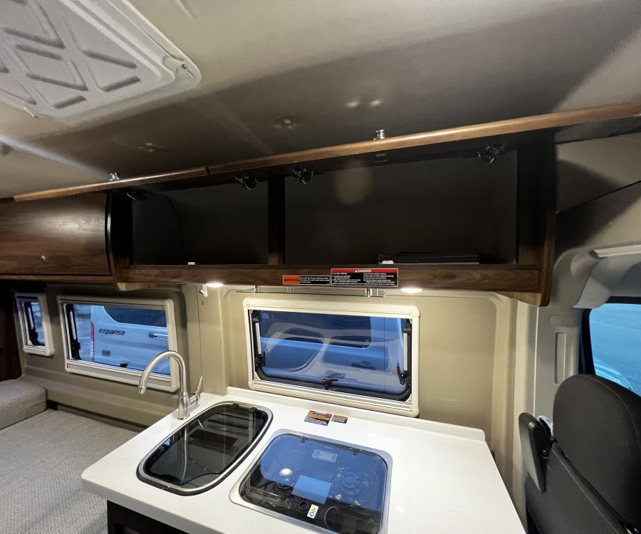2021 Winnebago TRAVATO — photo 12 view