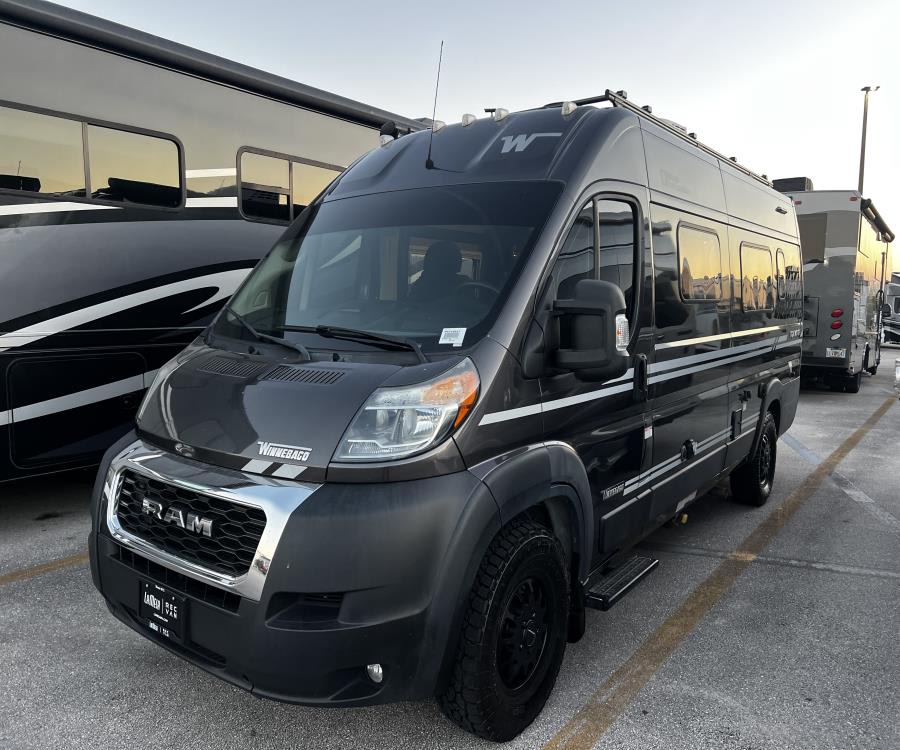 2021 Winnebago TRAVATO — photo 26 view