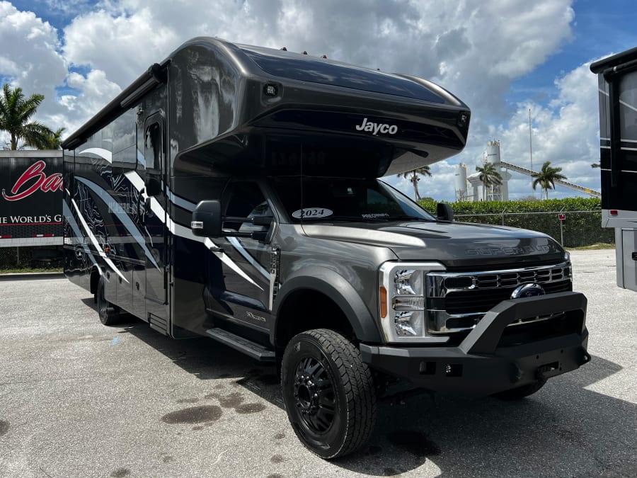 2024 Jayco SENECA XT