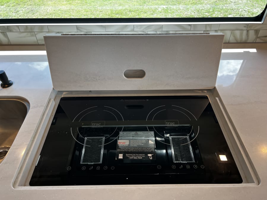 2025 Tiffin PHAETON — photo 8 view