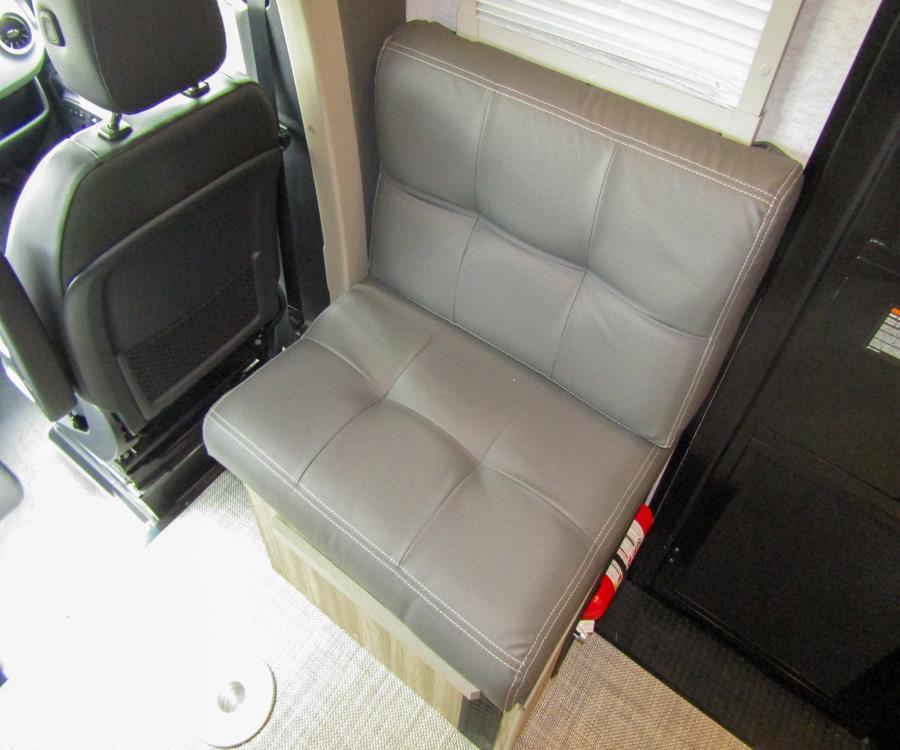 2026 Winnebago EKKO — photo 9 view