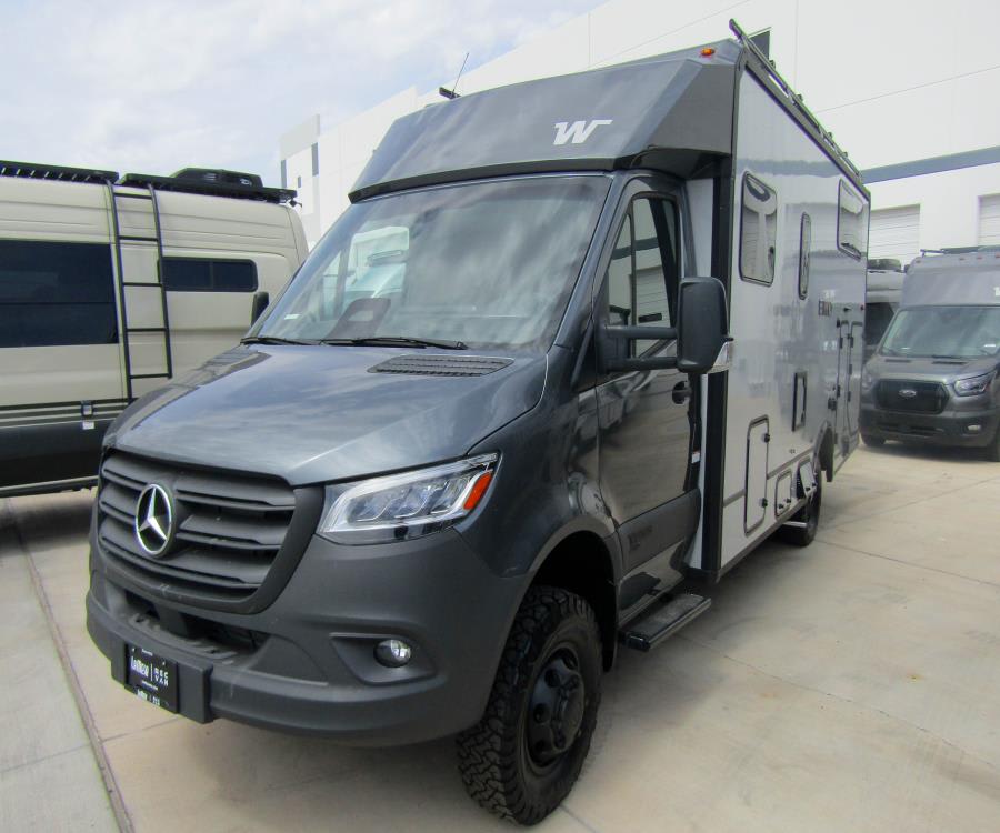 2026 Winnebago EKKO — photo 33 view