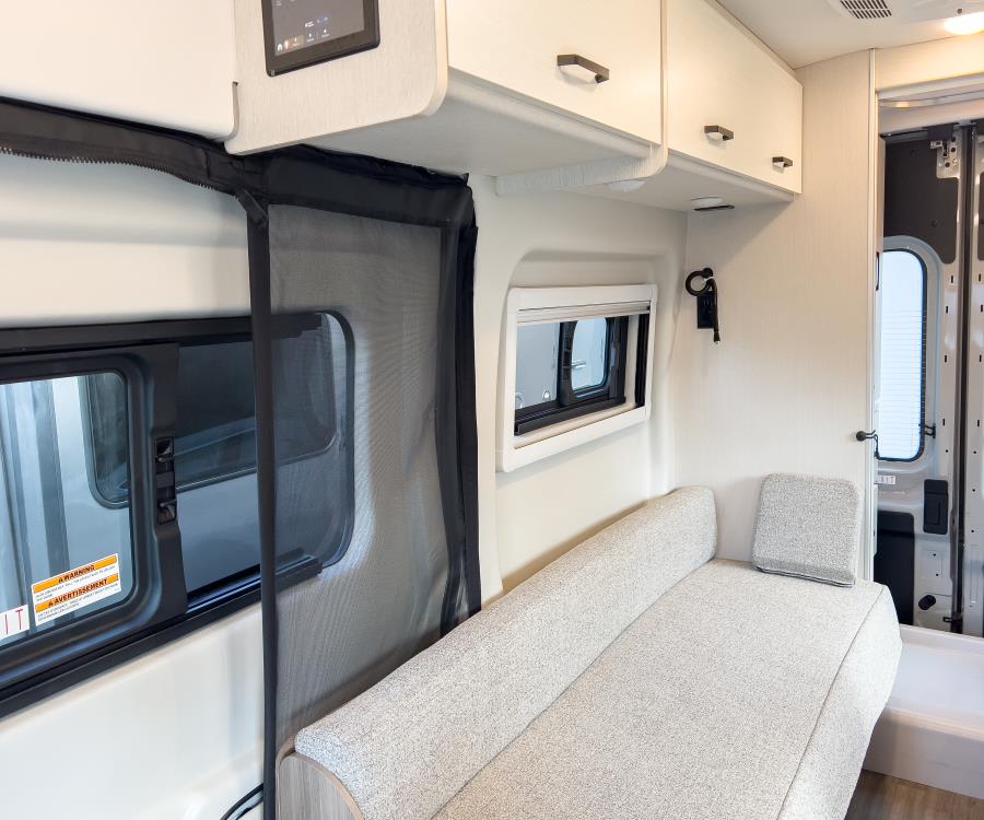 2026 Thor Motor Coach TALAVERA — photo 13 view