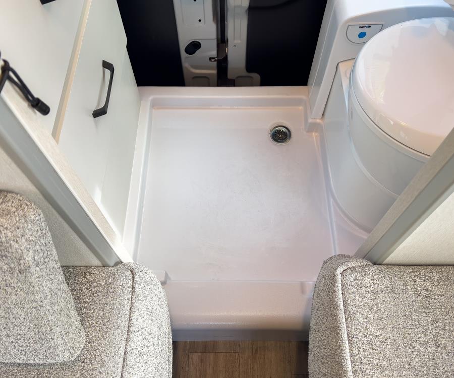 2026 Thor Motor Coach TALAVERA — photo 14 view