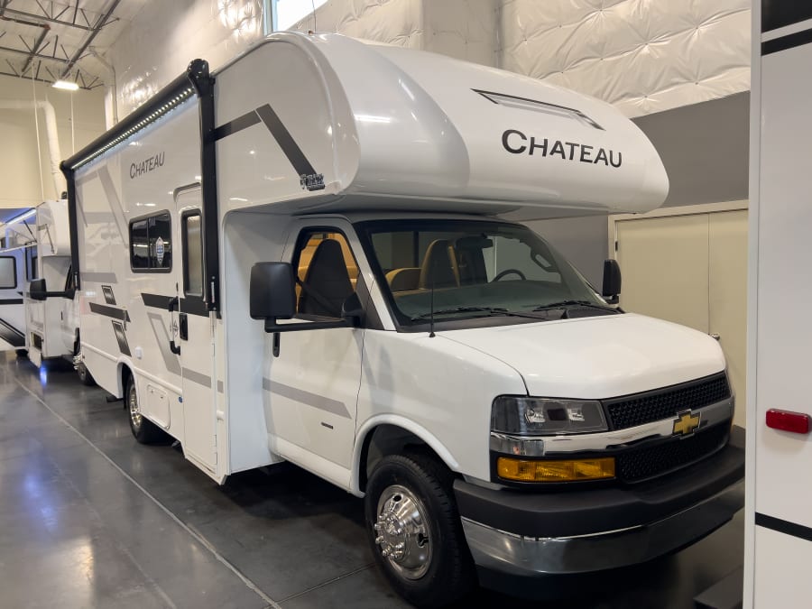 2026 Thor Motor Coach CHATEAU