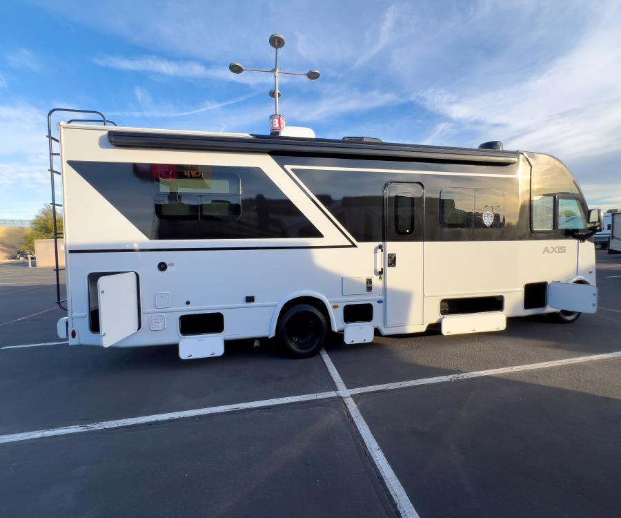2026 Thor Motor Coach AXIS — photo 20 view