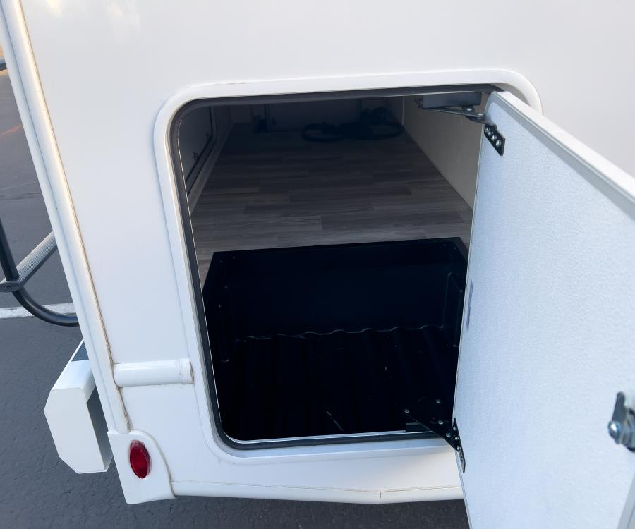2026 Thor Motor Coach AXIS — photo 21 view
