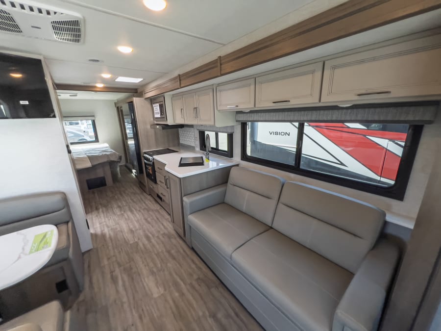 2026 Thor Motor Coach ACE — photo 7 view