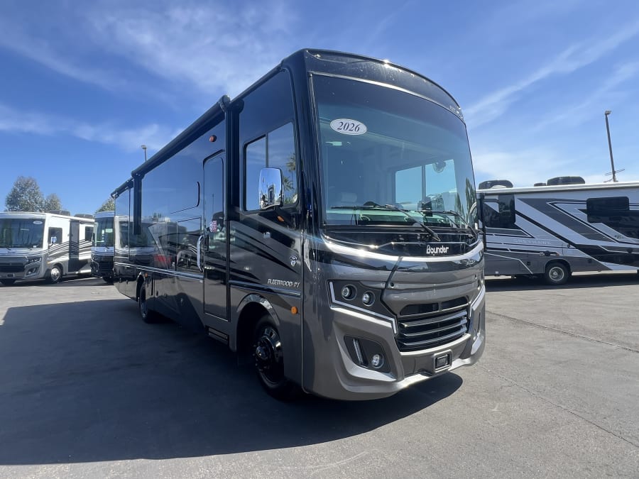 2026 Fleetwood BOUNDER