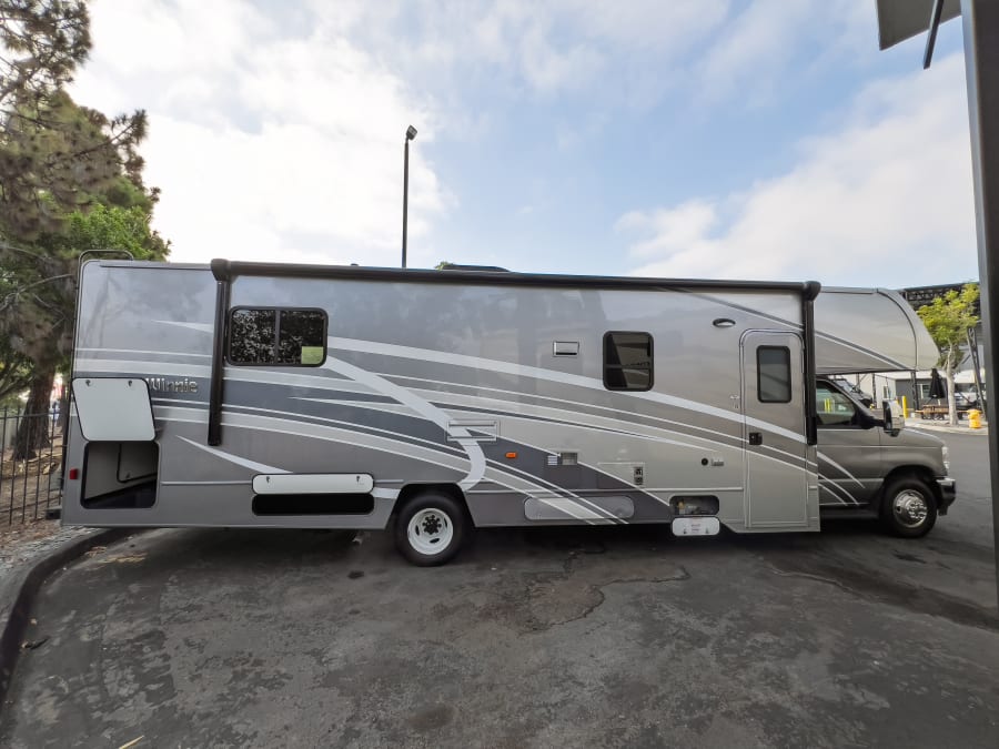 2024 Winnebago MINNIE WINNIE — photo 20 view