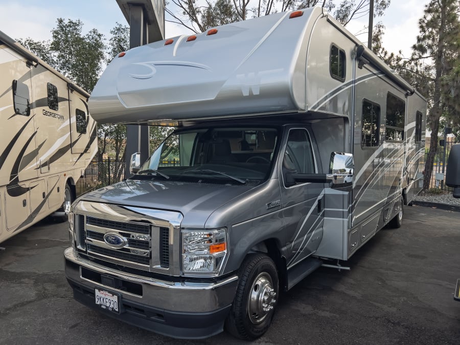 2024 Winnebago MINNIE WINNIE — photo 32 view