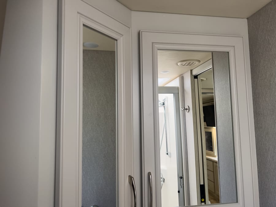 2023 Fleetwood FRONTIER — photo 29 view