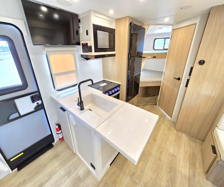2026 Winnebago Towables THRIVE — photo 7 view