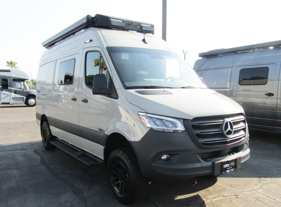 2025 Winnebago REVEL