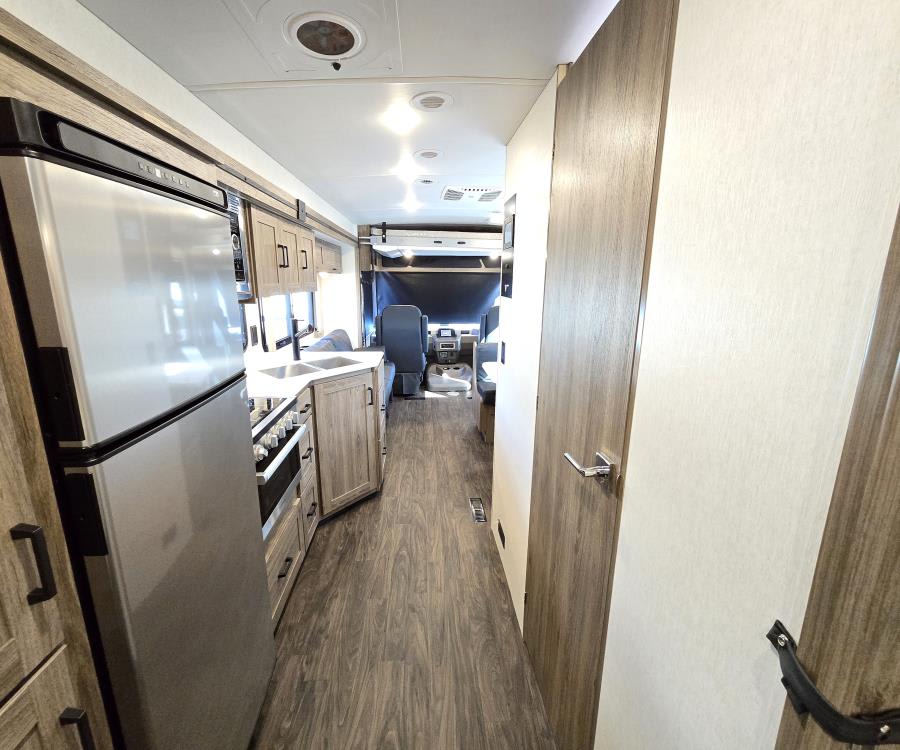 2026 Winnebago SUNSTAR — rear three-quarter view