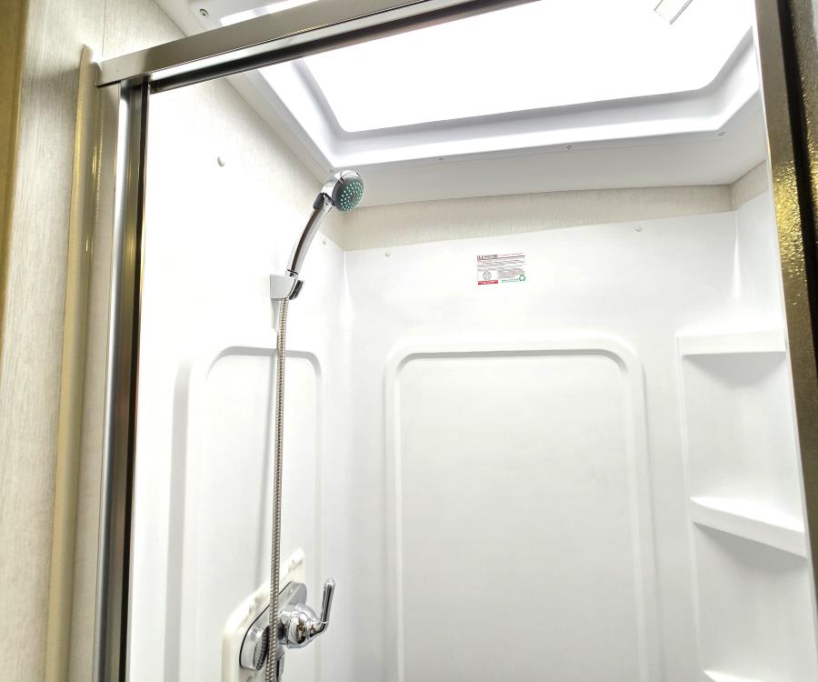 2026 Winnebago SUNSTAR — photo 20 view
