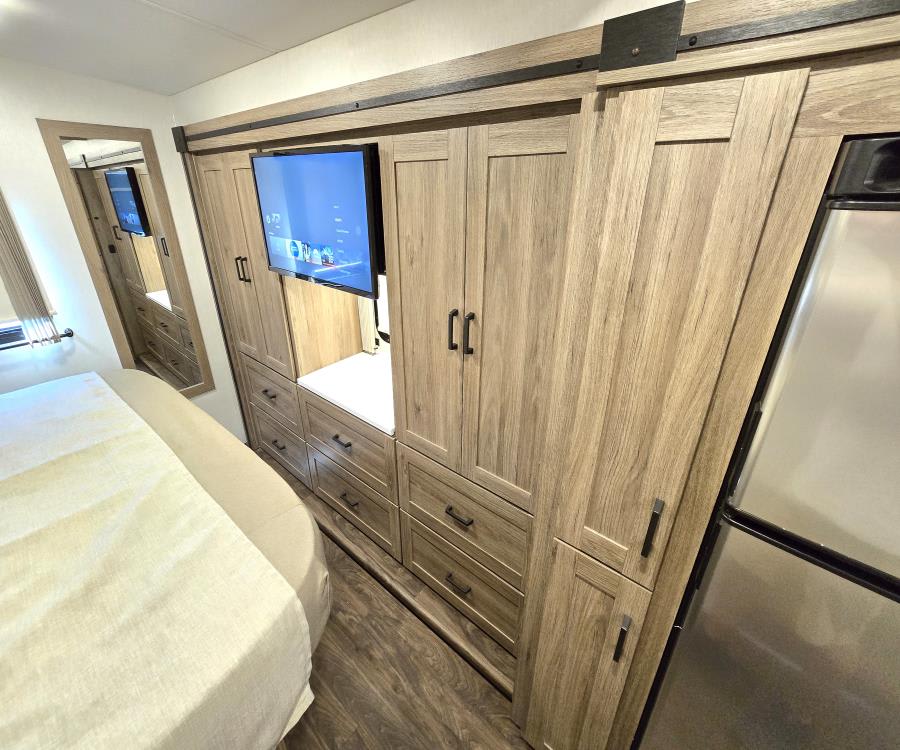 2026 Winnebago SUNSTAR — photo 15 view