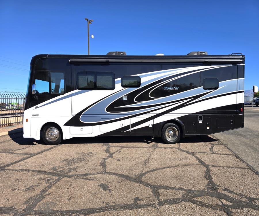 2026 Winnebago SUNSTAR — photo 19 view