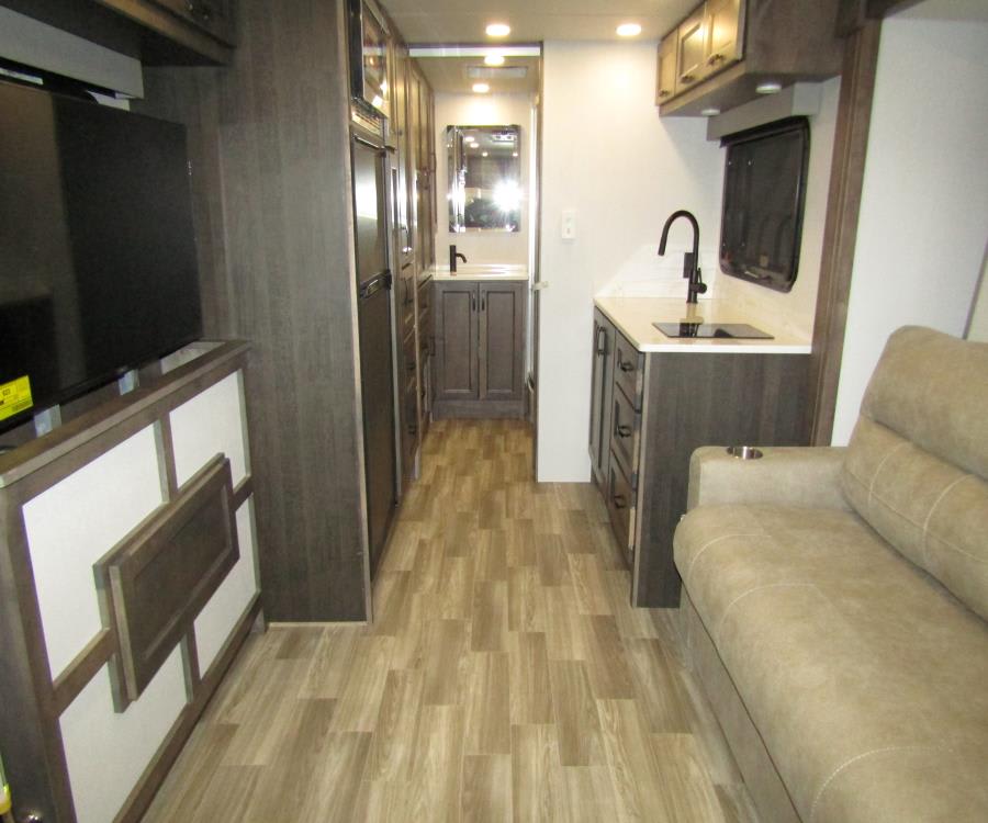 2026 Tiffin MIDAS — interior view