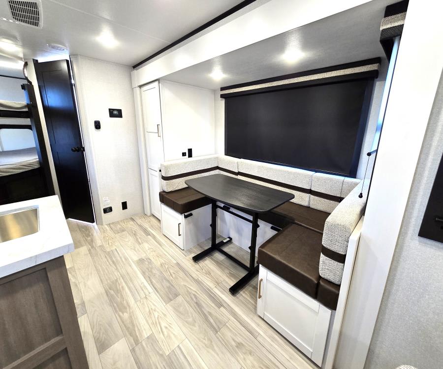 2026 Jayco NORTH TRAIL — photo 11 view