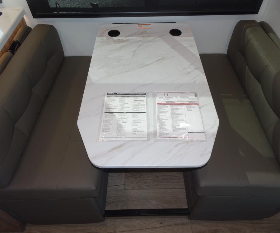 2026 Entegra ESTEEM XL — photo 8 view