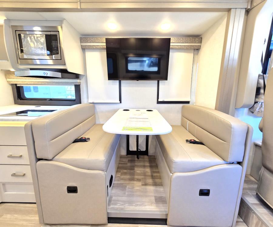 2026 Thor Motor Coach VEGAS — photo 7 view