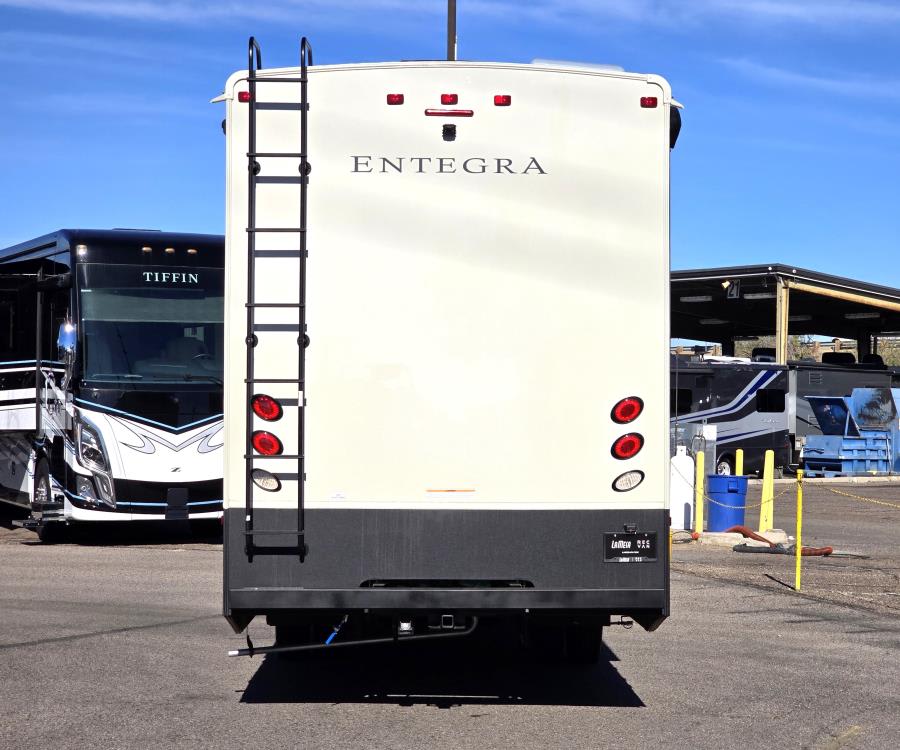 2026 Entegra ESTEEM XL — photo 25 view