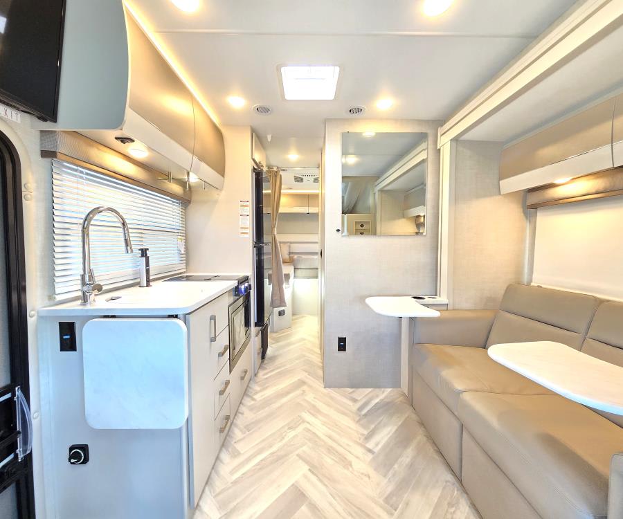 2026 Thor Motor Coach GEMINI — interior view