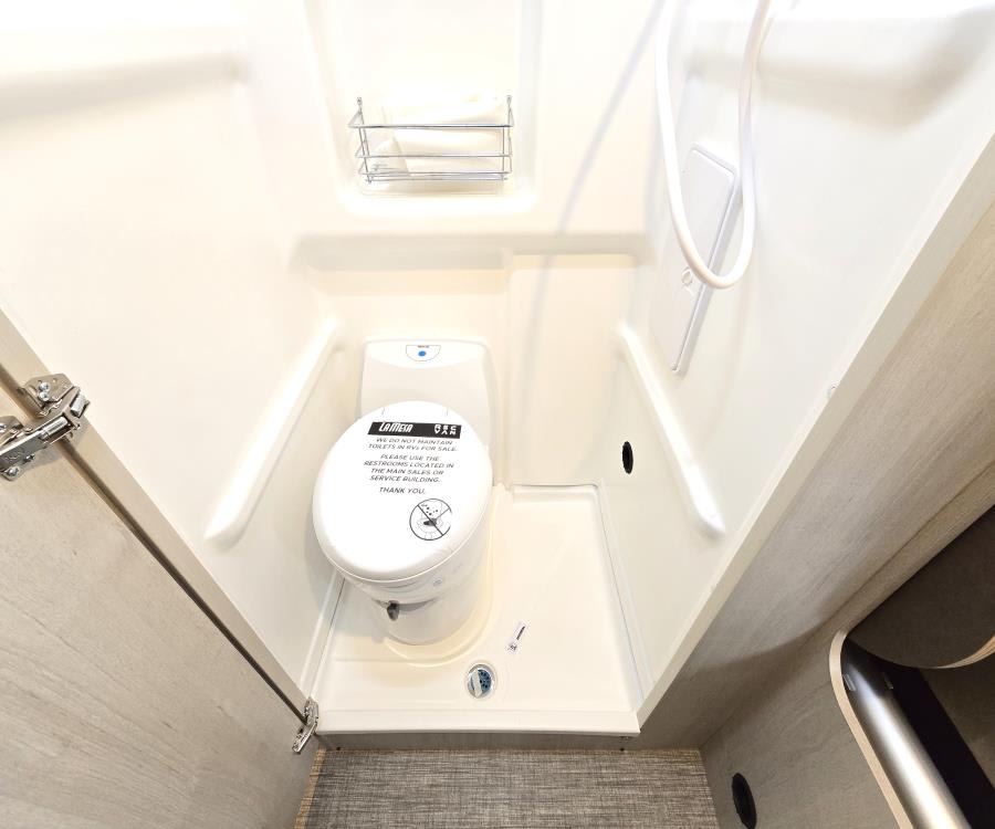 2026 Winnebago SOLIS — photo 19 view