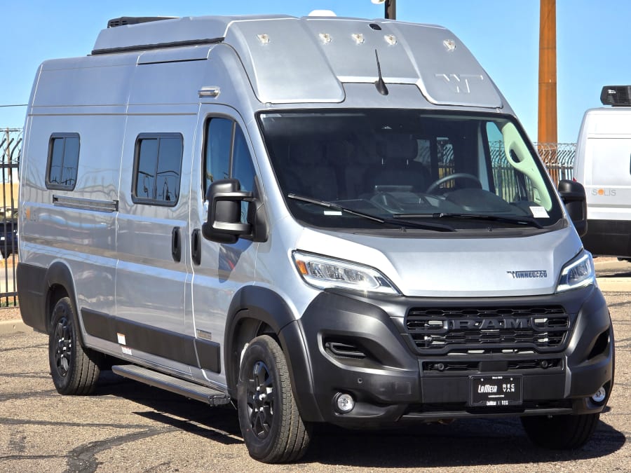 2026 Winnebago SOLIS
