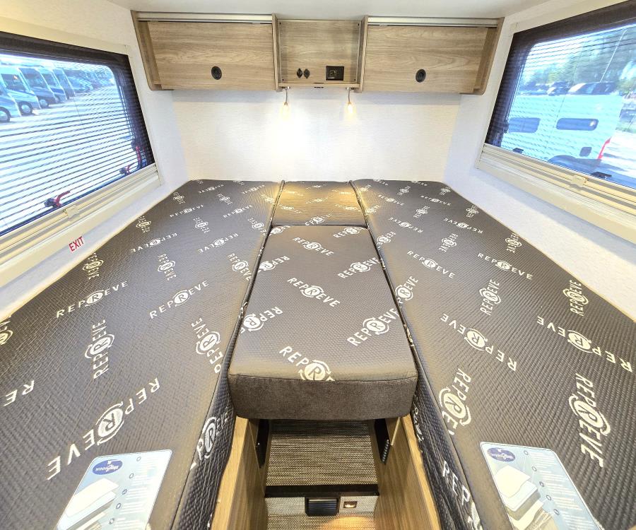 2026 Winnebago EKKO — photo 12 view
