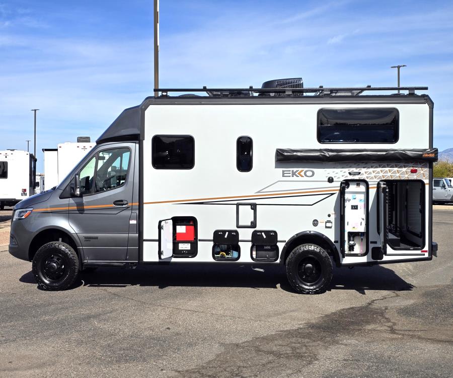 2026 Winnebago EKKO — photo 20 view