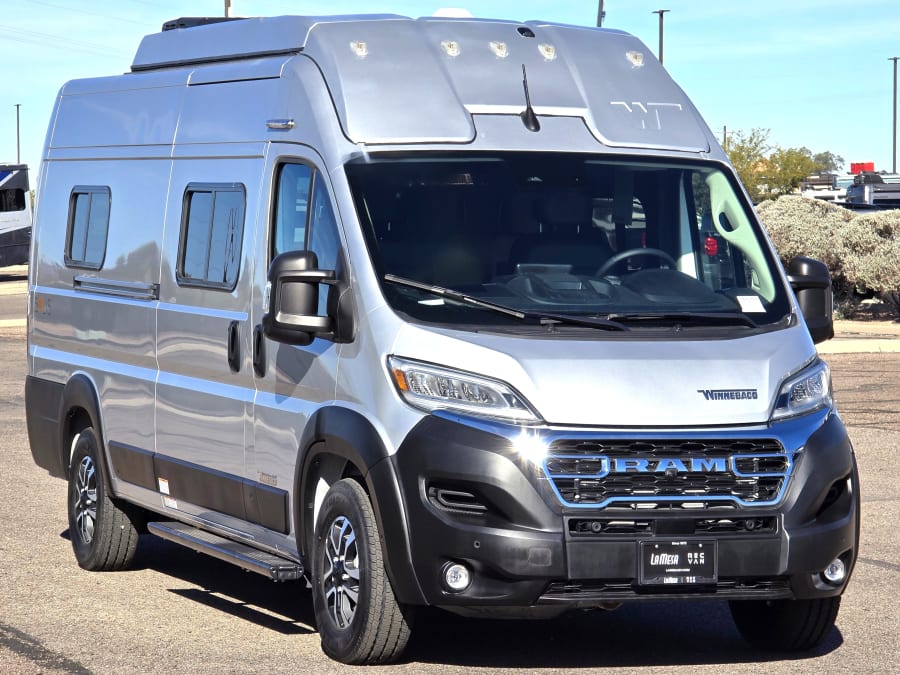 2026 Winnebago SOLIS