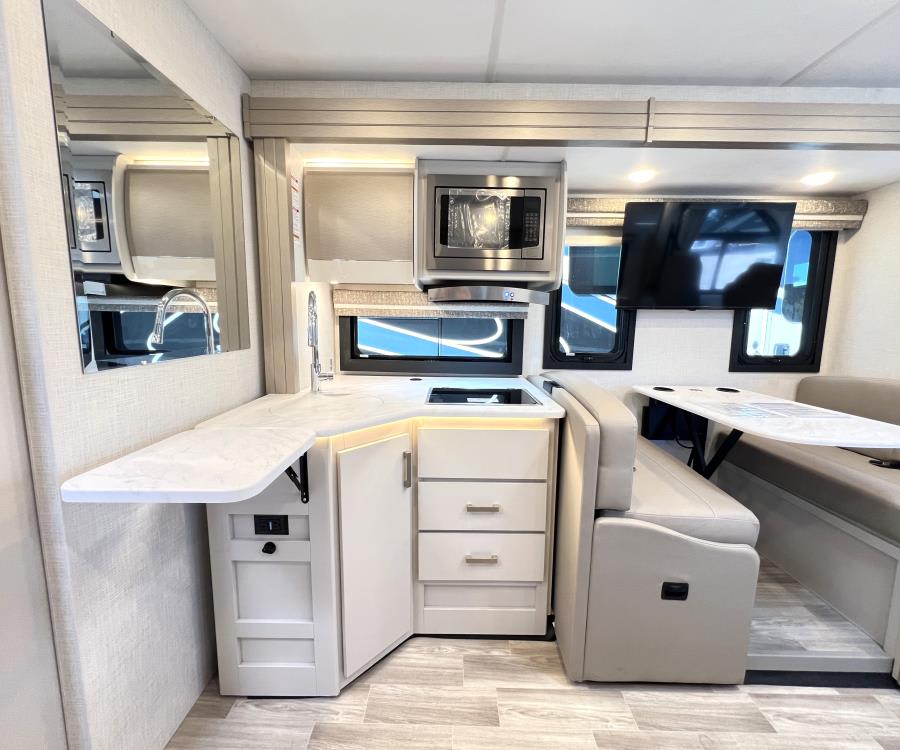 2026 Thor Motor Coach VEGAS — photo 8 view