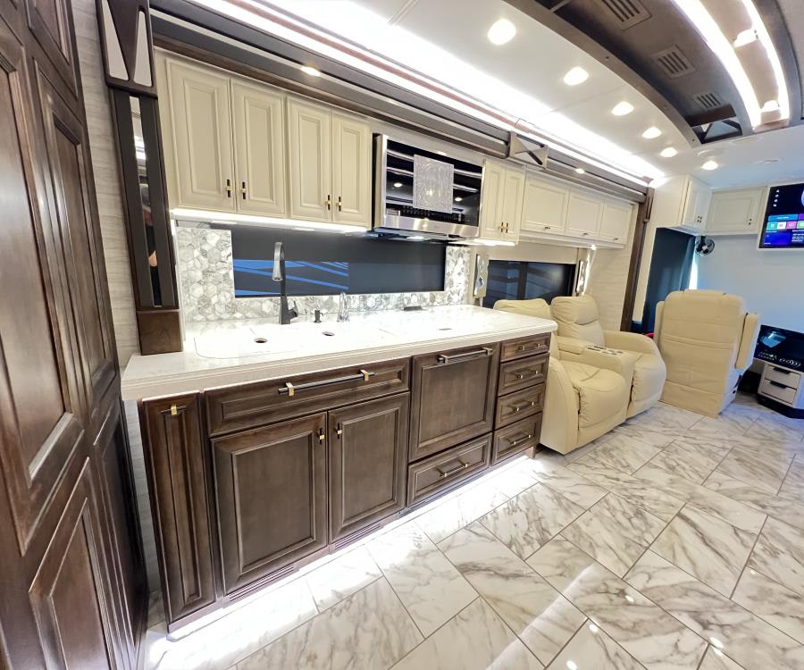 2026 Tiffin ALLEGRO BUS — photo 8 view
