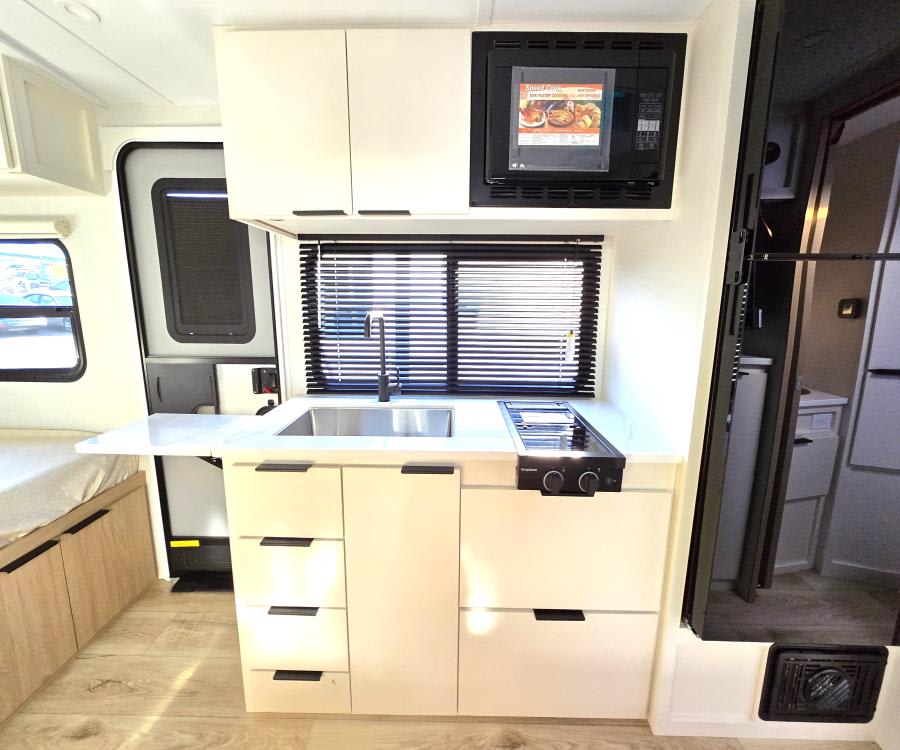 2026 Winnebago Towables MICRO MINNIE-TT — detail view