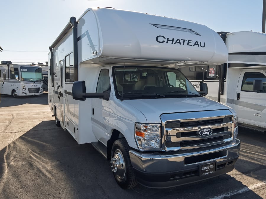 2026 Thor Motor Coach CHATEAU
