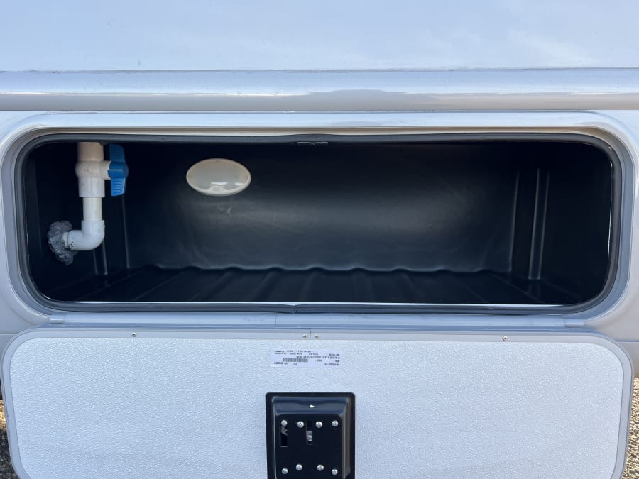 2026 Thor Motor Coach GEMINI TRIP — photo 24 view
