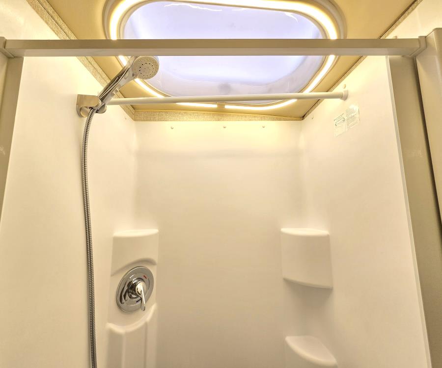 2018 Winnebago VIEW — photo 19 view