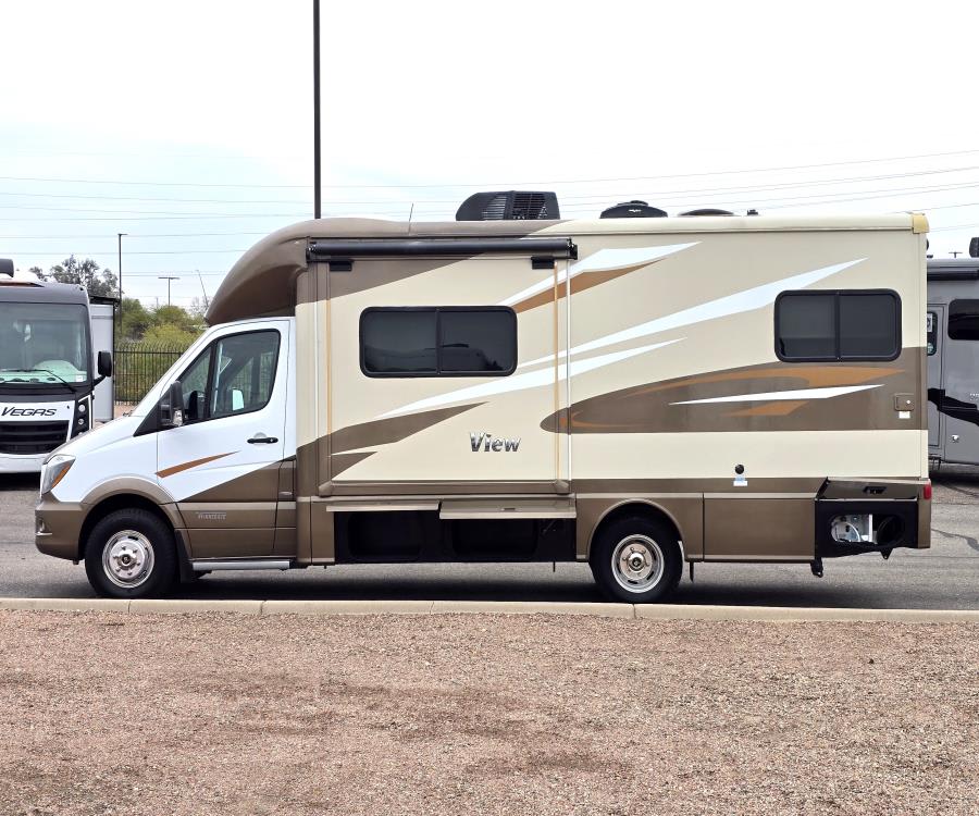 2018 Winnebago VIEW — photo 22 view