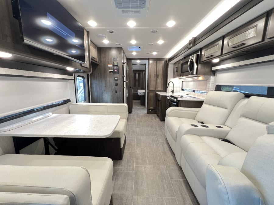 2023 Coachmen SPORTSCOACH — detail view
