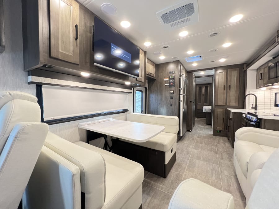 2023 Coachmen SPORTSCOACH — photo 13 view